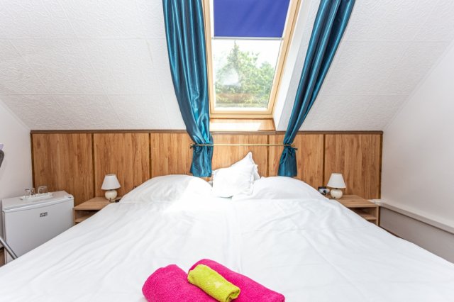 Eladó hotel, Abaligeten 139 M Ft, 8 szobás / költözzbe.hu