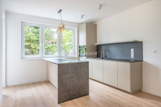 Eladó téglalakás, Budapesten, XII. kerületben 168.9 M Ft