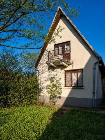 Eladó nyaraló, Dunavarsányban 34.9 M Ft, 2 szobás
