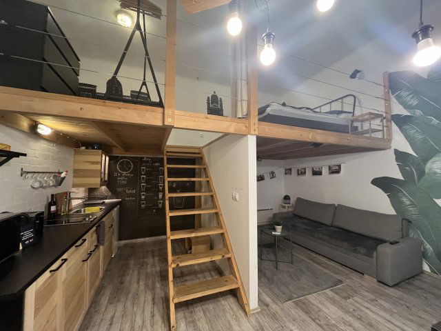 Kiadó téglalakás, albérlet, Budapesten, VI. kerületben