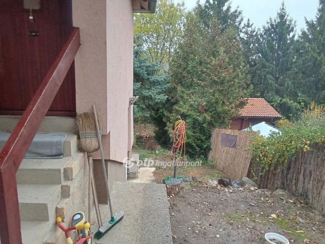 Eladó családi ház, Érden 67.9 M Ft, 4 szobás