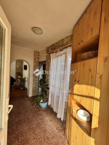 Eladó családi ház, Veresegyházon 70 M Ft, 3 szobás