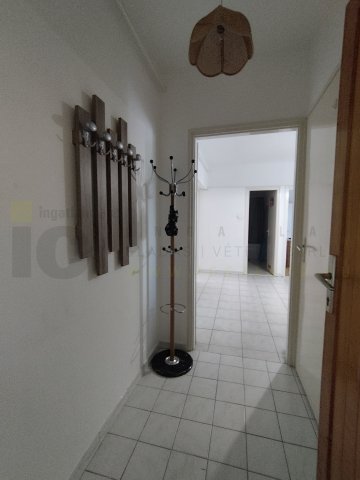Kiadó téglalakás, albérlet, Szegeden 210000 E Ft / hó