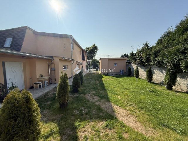 Eladó családi ház, Budapesten, XVIII. kerületben 69.9 M Ft