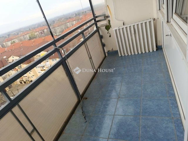 Eladó panellakás, Kecskeméten 32.9 M Ft, 1 szobás