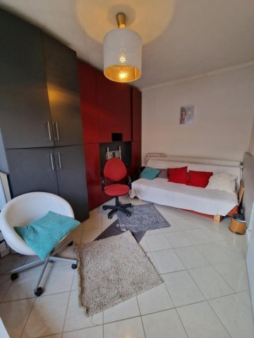 Eladó családi ház, Szirmabesenyőn 109 M Ft, 5+2 szobás