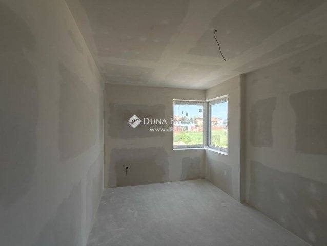 Eladó ikerház, Budapesten, XVIII. kerületben 140 M Ft, 5 szobás