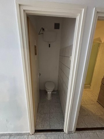 Eladó téglalakás, Mohácson 38.5 M Ft, 2+1 szobás