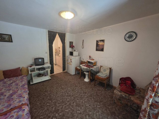 Eladó nyaraló, Balatonlelleén 39.9 M Ft, 1 szobás