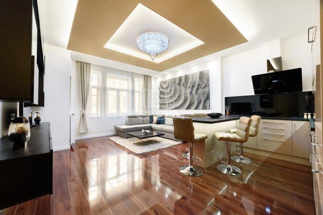 Eladó téglalakás, Budapesten, VII. kerületben 169 M Ft, 3 szobás