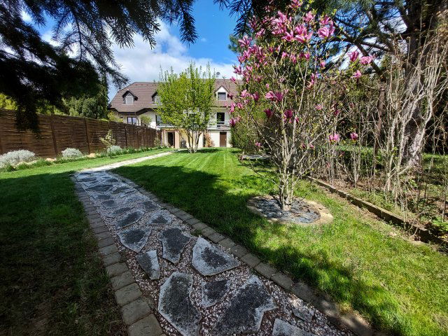 Eladó ikerház, Budapesten, II. kerületben 224.8 M Ft, 4 szobás