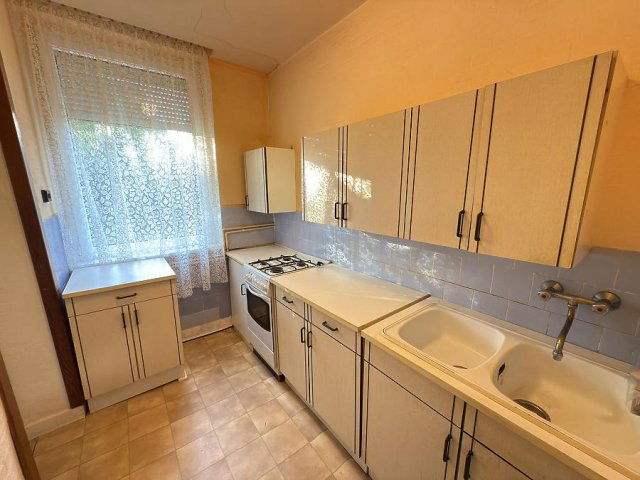 Eladó panellakás, Szentendrén 67.9 M Ft, 3 szobás