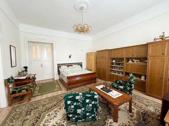 Eladó téglalakás, Budapesten, IX. kerületben, Lónyay utcában