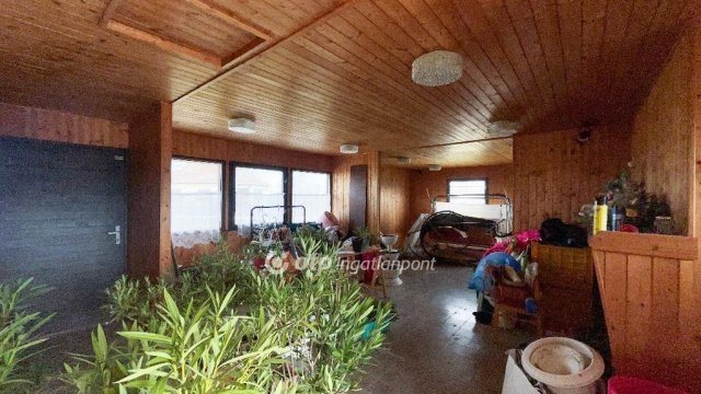 Eladó családi ház, Halászin 89.5 M Ft, 5 szobás