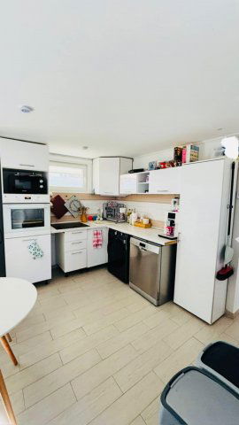 Eladó családi ház, Iszkaszentgyörgyön 33 M Ft, 1+3 szobás