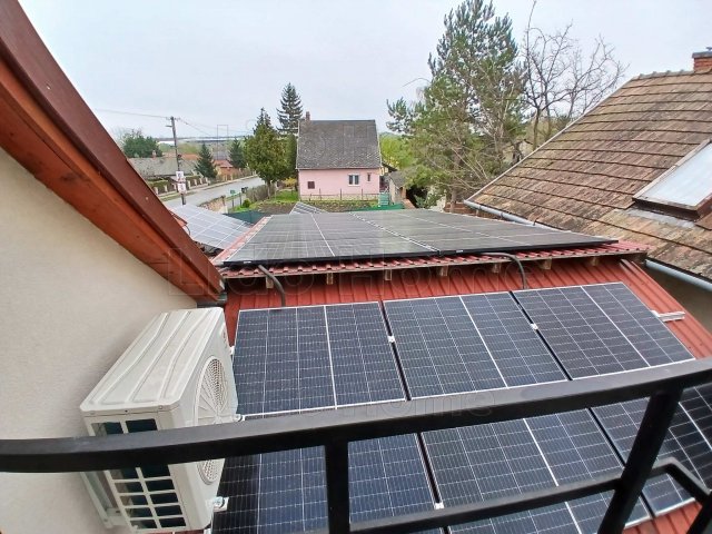 Eladó üzlethelyiség, Ászáron 80 M Ft, 2 szobás