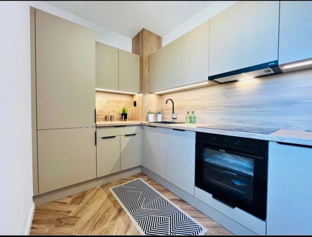 Eladó panellakás, Pécsett 64.9 M Ft, 3 szobás