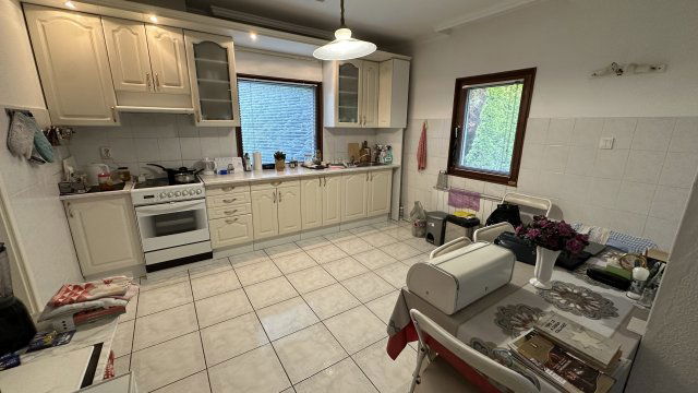 Eladó családi ház, Budapesten, II. kerületben 169 M Ft