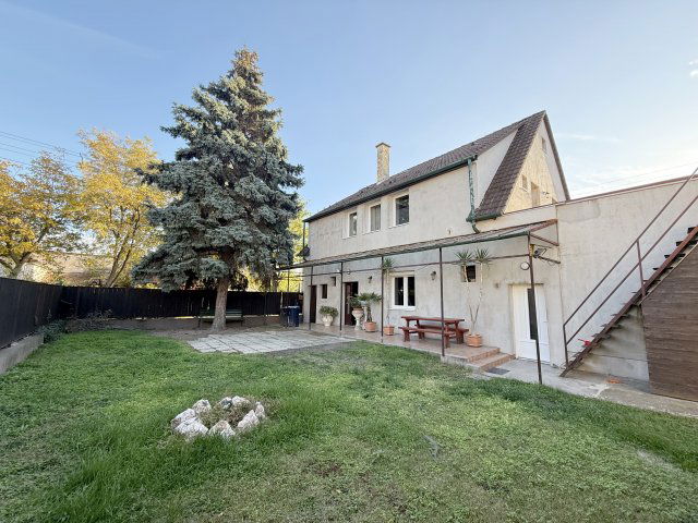 Eladó családi ház, Budapesten, XX. kerületben 124.9 M Ft