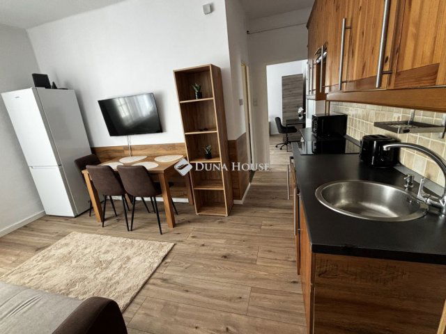 Kiadó téglalakás, albérlet, Debrecenben 220 E Ft / hó, 2 szobás