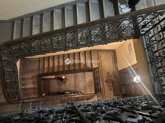 Eladó téglalakás, Budapesten, IX. kerületben 89 M Ft, 3 szobás