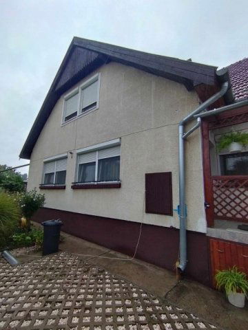 Eladó családi ház, Halásztelken 99 M Ft, 3+2 szobás