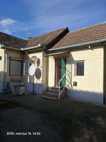 Eladó családi ház, Fedémesen 12.6 M Ft, 2 szobás