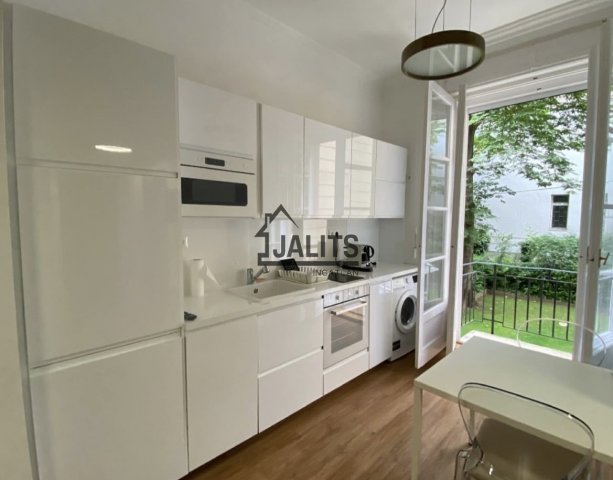 Kiadó téglalakás, albérlet, VI. kerületben, Lendvay utcában