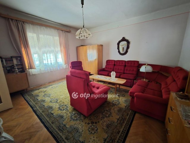 Eladó ikerház, Mezőhegyesen 14.5 M Ft, 3 szobás