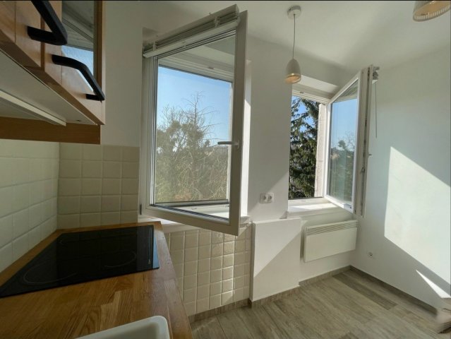 Kiadó téglalakás, albérlet, XII. kerületben, Tamási Áron utcában