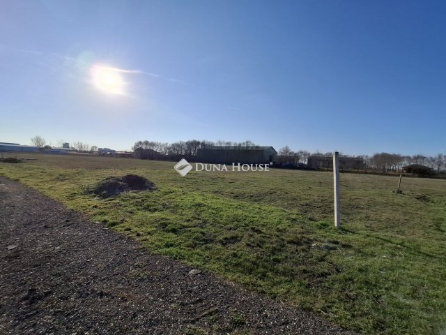 Eladó telek, Szolnokon, Thököly úton 51 M Ft