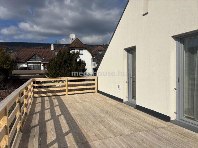 Kiadó téglalakás, albérlet, Budaörsön 500 E Ft / hó, 3 szobás