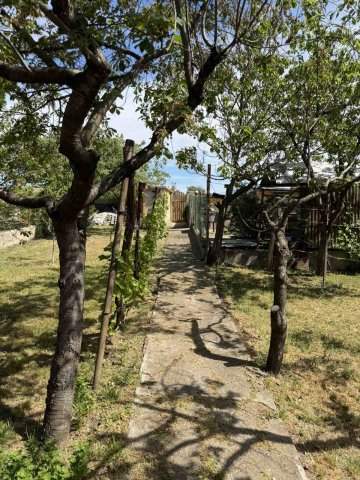 Eladó családi ház, Pétfürdőn 49.9 M Ft, 3 szobás