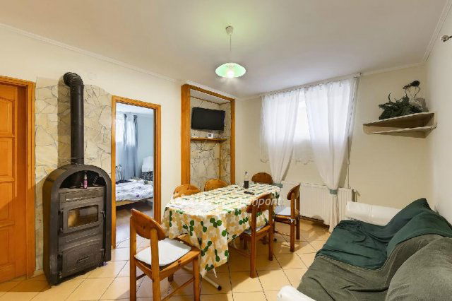Eladó családi ház, Szihalmon 85 M Ft, 6+2 szobás