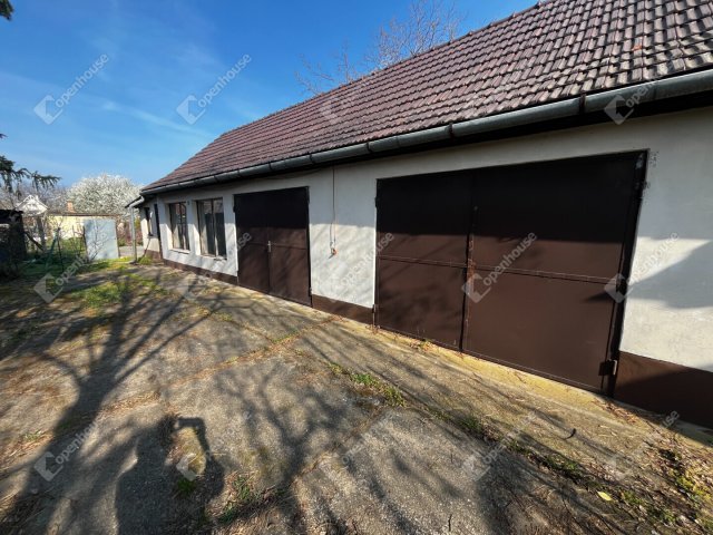 Eladó családi ház, Debrecenben 69.5 M Ft, 1+1 szobás