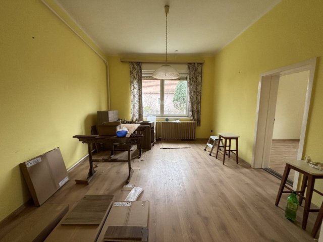 Eladó családi ház, Miskolcon 64 M Ft, 3 szobás