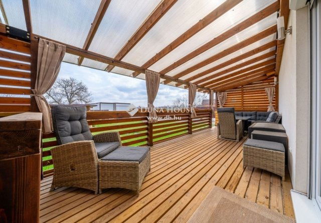 Eladó családi ház, Dabason 186 M Ft, 4 szobás