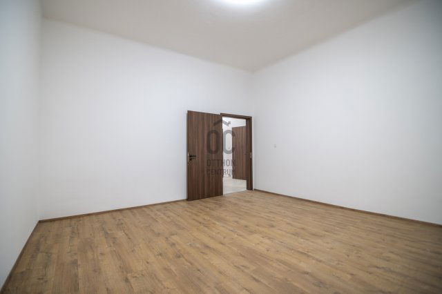 Eladó téglalakás, Budapesten, I. kerületben 139.9 M Ft, 3 szobás