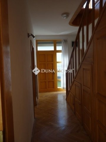 Eladó családi ház, Budapesten, XVIII. kerületben 170 M Ft