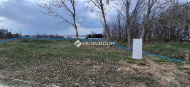 Eladó ipari ingatlan, Gyálon 180 M Ft / költözzbe.hu