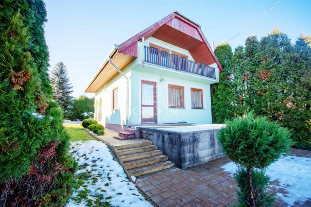 Eladó családi ház, Lentiben 54.275 M Ft, 4 szobás