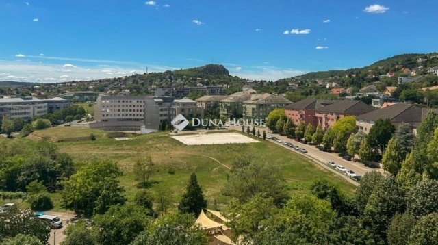 Eladó panellakás, Budaörsön 95.9 M Ft, 3 szobás