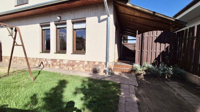 Eladó sorház, Debrecenben 114.99 M Ft, 4 szobás