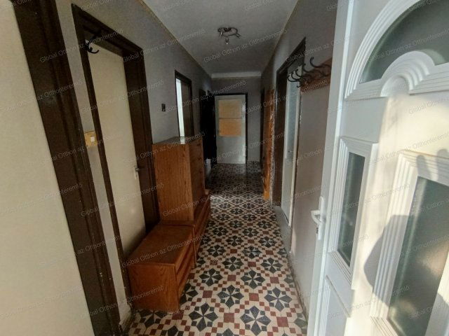 Eladó családi ház, Jánossomorján 49.9 M Ft, 3 szobás