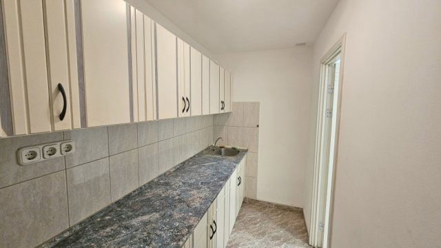 Kiadó téglalakás, albérlet, Miskolcon 260 E Ft / hó, 3 szobás