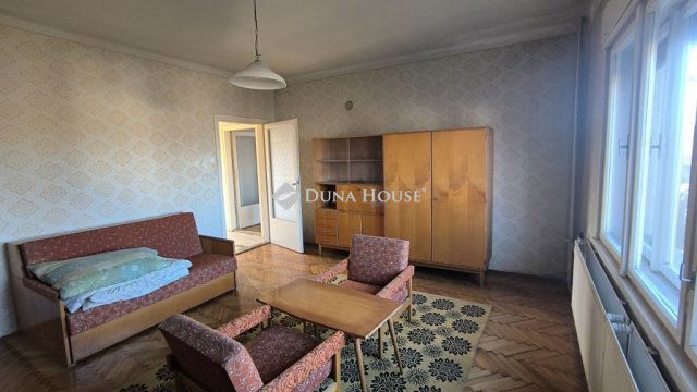 Eladó családi ház, Bólyban 45 M Ft, 4 szobás