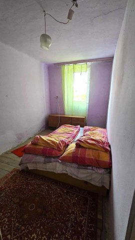 Eladó családi ház, Nicken 17 M Ft, 4 szobás