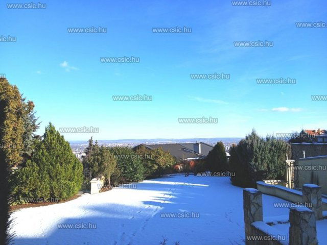 Eladó téglalakás, Budapesten, III. kerületben 326 M Ft