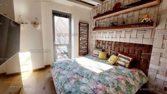 Eladó téglalakás, Budapesten, VII. kerületben 176.7 M Ft