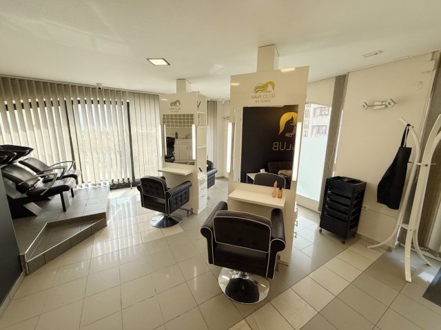 Kiadó üzlethelyiség, Debrecenben 350 E Ft / hó